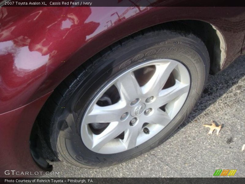Cassis Red Pearl / Ivory 2007 Toyota Avalon XL