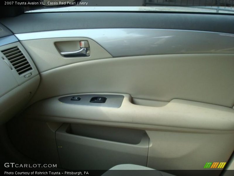 Cassis Red Pearl / Ivory 2007 Toyota Avalon XL