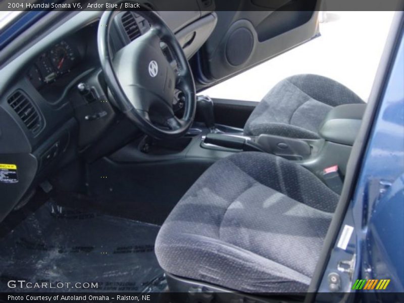 Ardor Blue / Black 2004 Hyundai Sonata V6