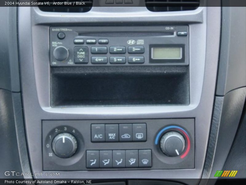 Ardor Blue / Black 2004 Hyundai Sonata V6