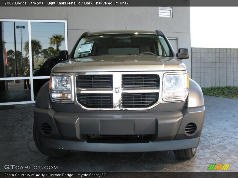 Light Khaki Metallic / Dark Khaki/Medium Khaki 2007 Dodge Nitro SXT