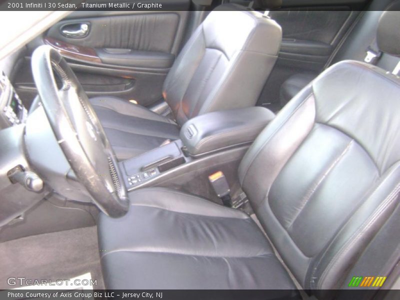 Titanium Metallic / Graphite 2001 Infiniti I 30 Sedan