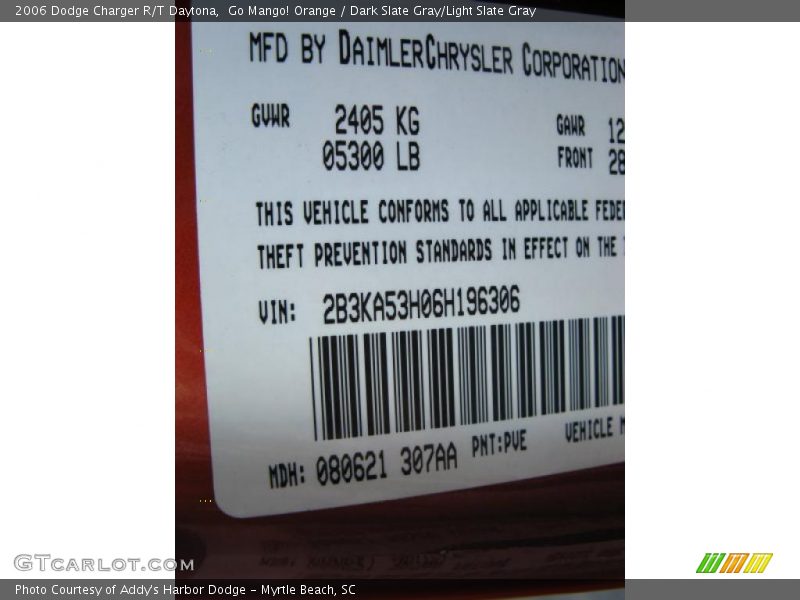 Go Mango! Orange / Dark Slate Gray/Light Slate Gray 2006 Dodge Charger R/T Daytona