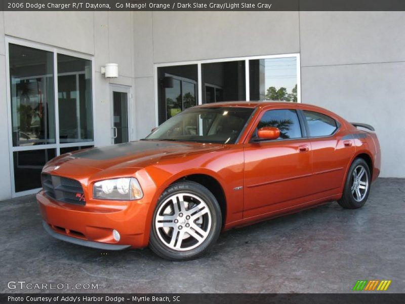 Go Mango! Orange / Dark Slate Gray/Light Slate Gray 2006 Dodge Charger R/T Daytona