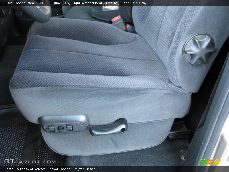 Light Almond Pearl Metallic / Dark Slate Gray 2005 Dodge Ram 2500 SLT Quad Cab