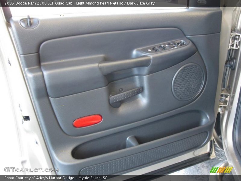 Light Almond Pearl Metallic / Dark Slate Gray 2005 Dodge Ram 2500 SLT Quad Cab