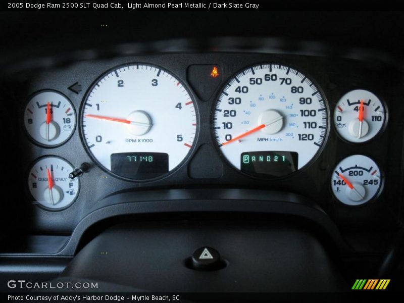 Light Almond Pearl Metallic / Dark Slate Gray 2005 Dodge Ram 2500 SLT Quad Cab