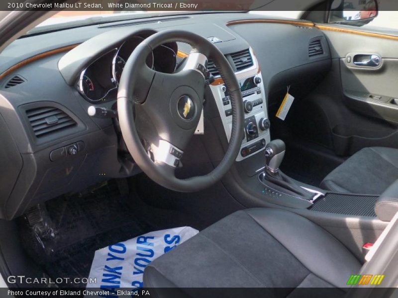 White Diamond Tricoat / Ebony 2010 Chevrolet Malibu LT Sedan