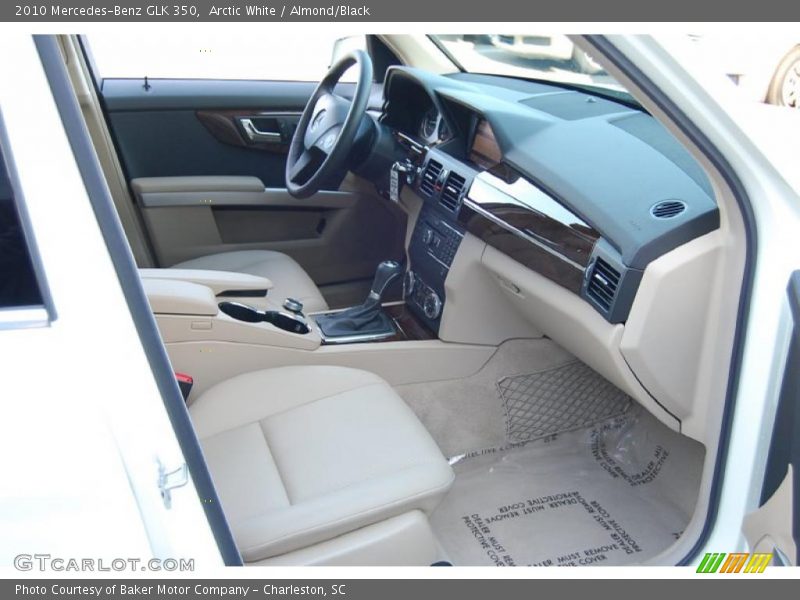 Arctic White / Almond/Black 2010 Mercedes-Benz GLK 350