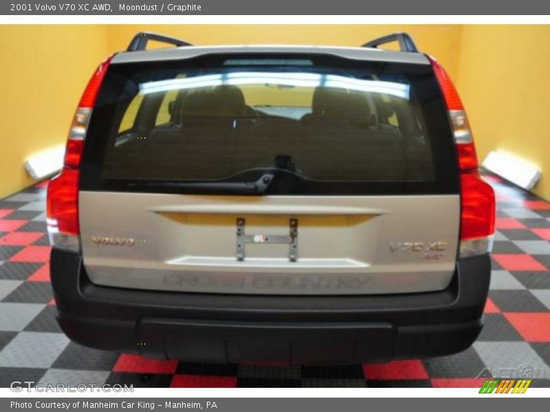 Moondust / Graphite 2001 Volvo V70 XC AWD