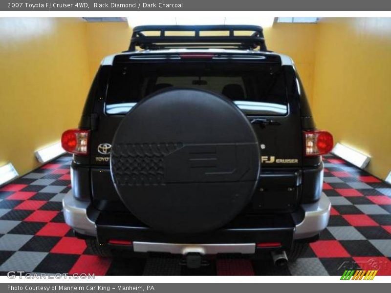 Black Diamond / Dark Charcoal 2007 Toyota FJ Cruiser 4WD