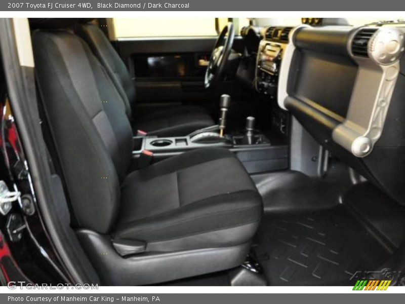 Black Diamond / Dark Charcoal 2007 Toyota FJ Cruiser 4WD