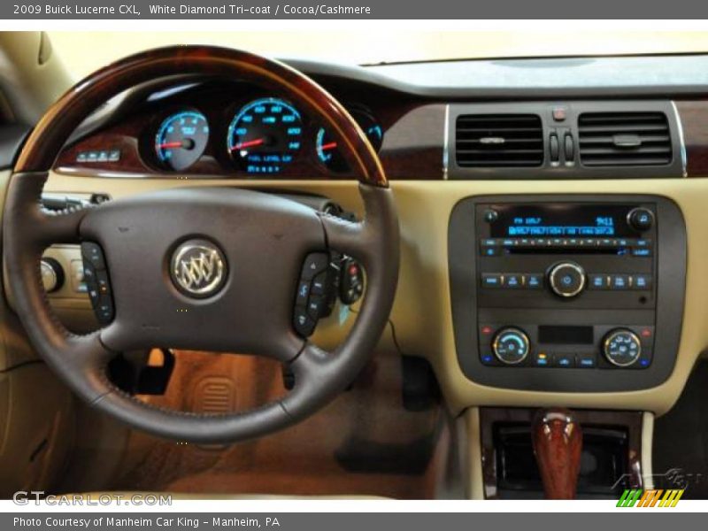White Diamond Tri-coat / Cocoa/Cashmere 2009 Buick Lucerne CXL