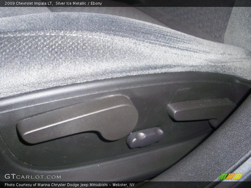 Silver Ice Metallic / Ebony 2009 Chevrolet Impala LT