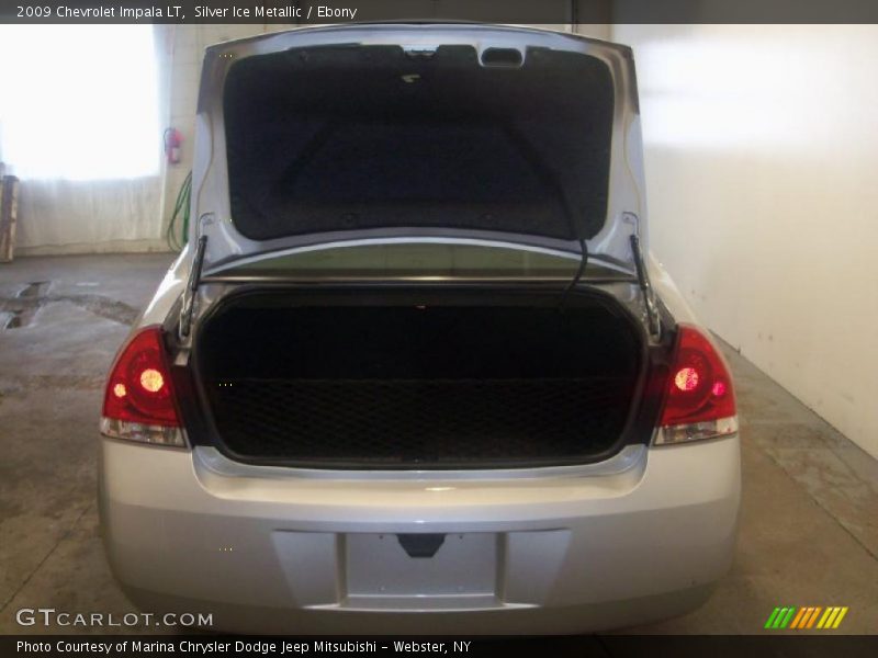 Silver Ice Metallic / Ebony 2009 Chevrolet Impala LT