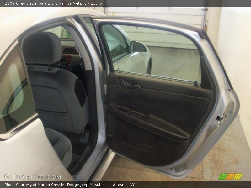 Silver Ice Metallic / Ebony 2009 Chevrolet Impala LT