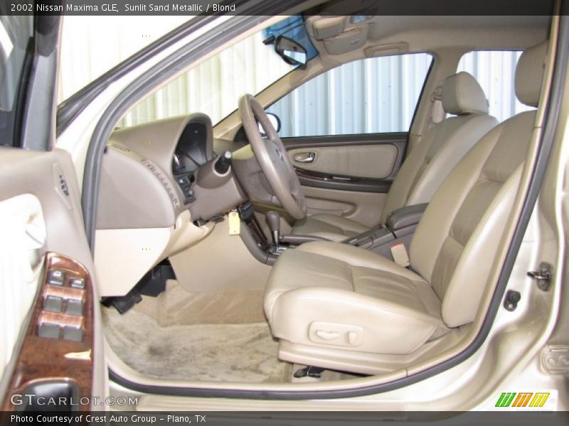 Sunlit Sand Metallic / Blond 2002 Nissan Maxima GLE