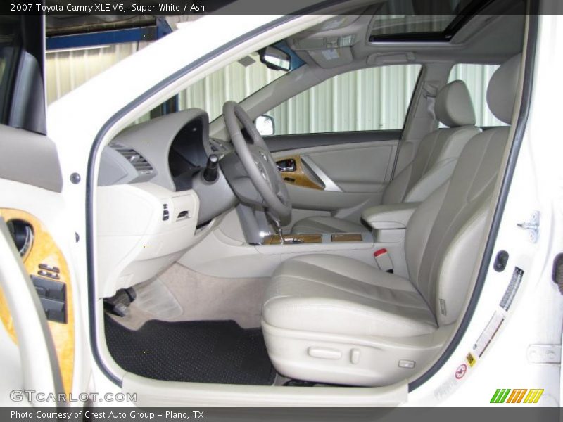 Super White / Ash 2007 Toyota Camry XLE V6