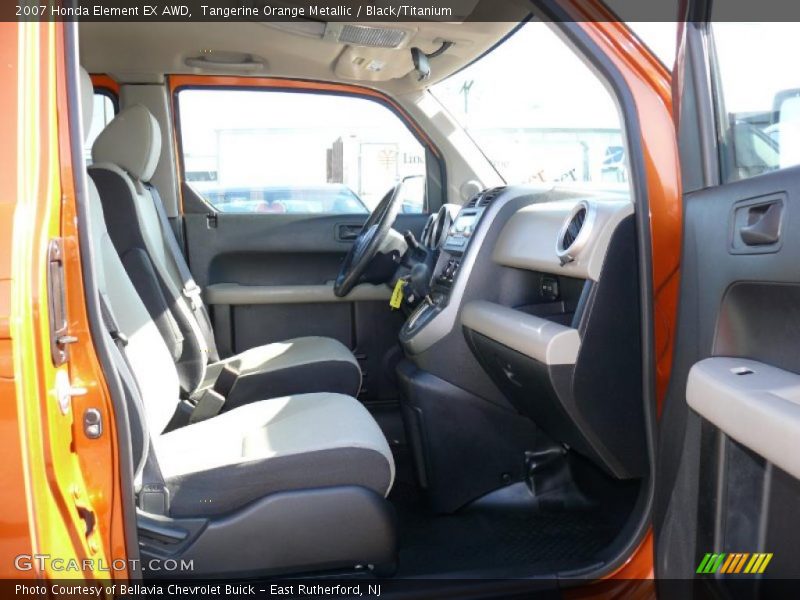 Tangerine Orange Metallic / Black/Titanium 2007 Honda Element EX AWD