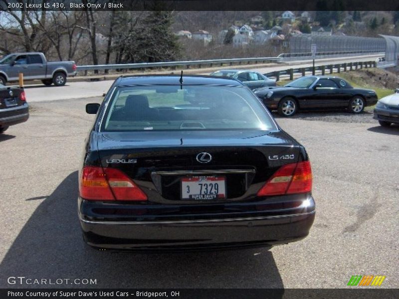 Black Onyx / Black 2002 Lexus LS 430