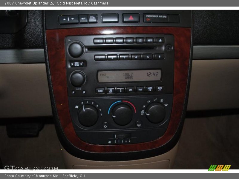 Gold Mist Metallic / Cashmere 2007 Chevrolet Uplander LS