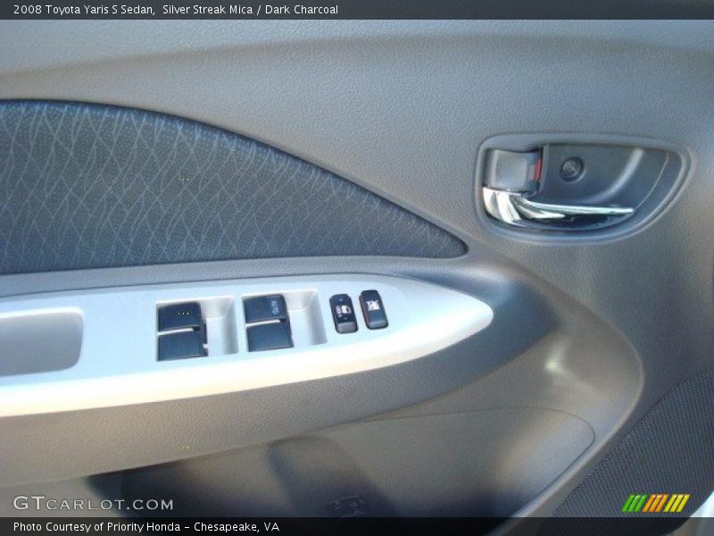 Silver Streak Mica / Dark Charcoal 2008 Toyota Yaris S Sedan
