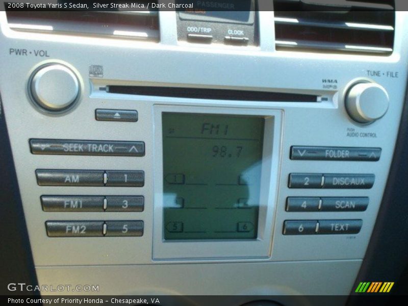 Silver Streak Mica / Dark Charcoal 2008 Toyota Yaris S Sedan