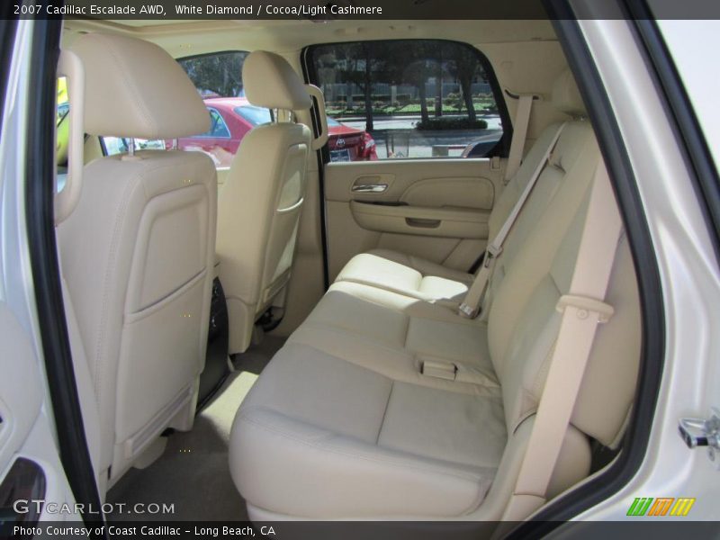 White Diamond / Cocoa/Light Cashmere 2007 Cadillac Escalade AWD