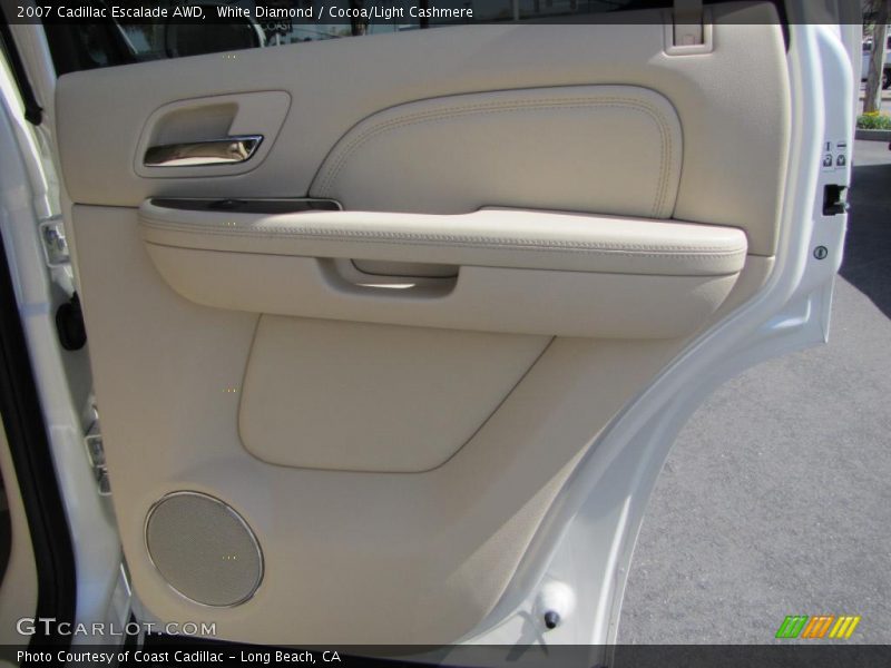 White Diamond / Cocoa/Light Cashmere 2007 Cadillac Escalade AWD