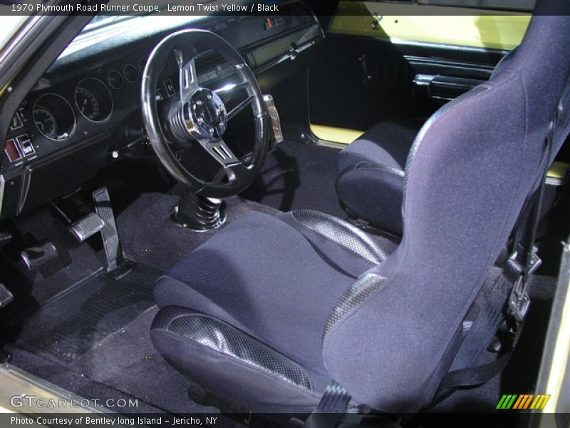 Lemon Twist Yellow / Black 1970 Plymouth Road Runner Coupe