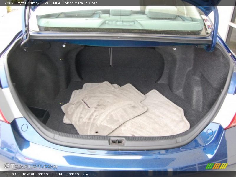 Blue Ribbon Metallic / Ash 2007 Toyota Camry LE V6