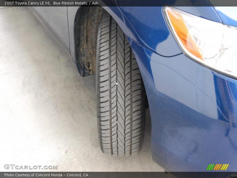 Blue Ribbon Metallic / Ash 2007 Toyota Camry LE V6