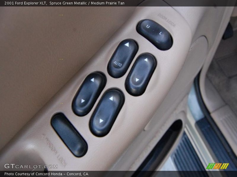 Spruce Green Metallic / Medium Prairie Tan 2001 Ford Explorer XLT