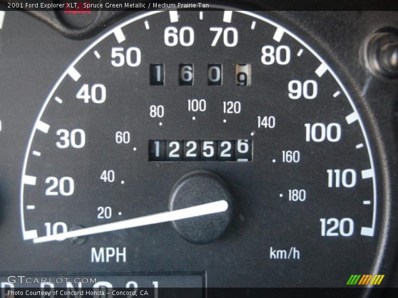 Spruce Green Metallic / Medium Prairie Tan 2001 Ford Explorer XLT