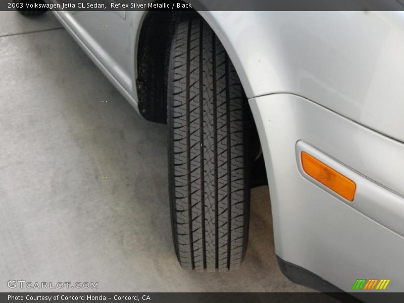 Reflex Silver Metallic / Black 2003 Volkswagen Jetta GL Sedan