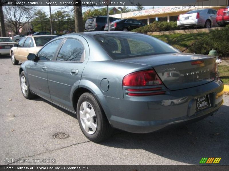 Magnesium Pearlcoat / Dark Slate Grey 2006 Dodge Stratus SXT Sedan