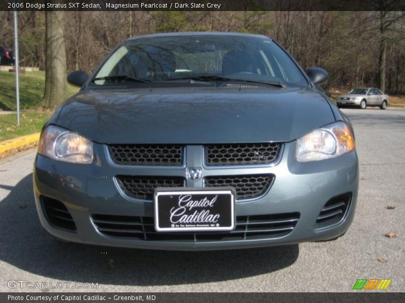 Magnesium Pearlcoat / Dark Slate Grey 2006 Dodge Stratus SXT Sedan