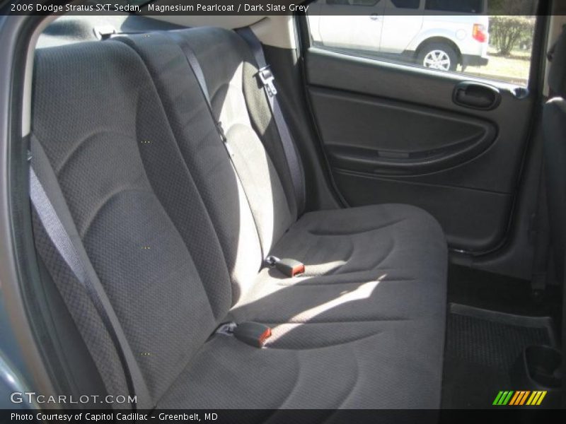 Magnesium Pearlcoat / Dark Slate Grey 2006 Dodge Stratus SXT Sedan