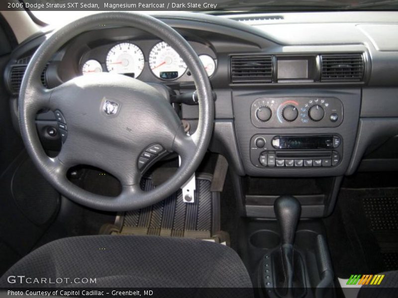 Magnesium Pearlcoat / Dark Slate Grey 2006 Dodge Stratus SXT Sedan