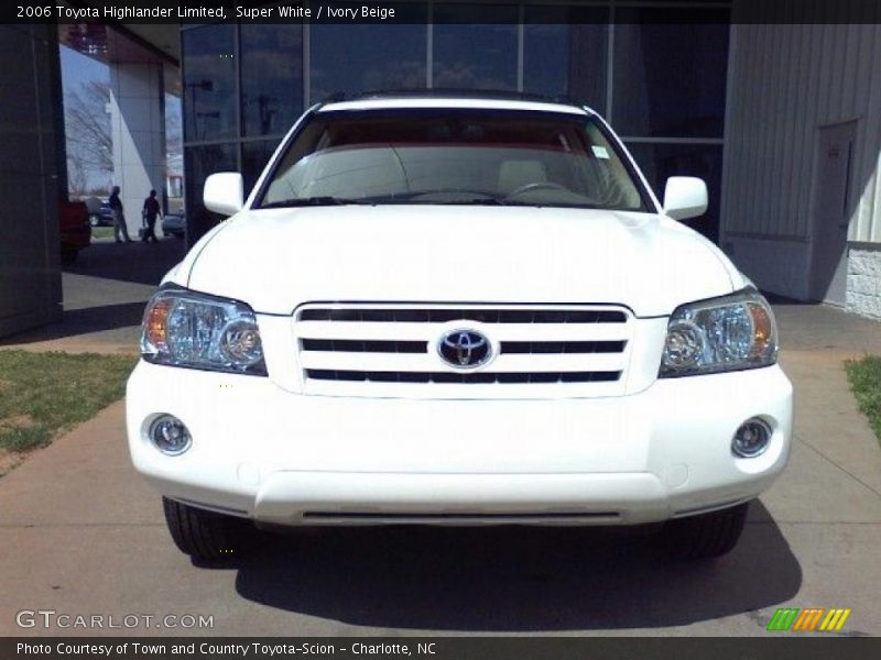 Super White / Ivory Beige 2006 Toyota Highlander Limited