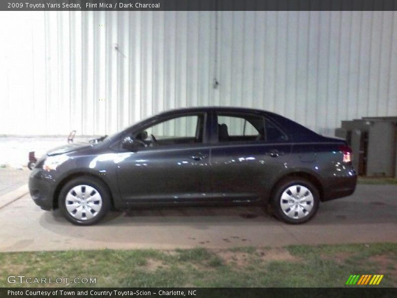 Flint Mica / Dark Charcoal 2009 Toyota Yaris Sedan