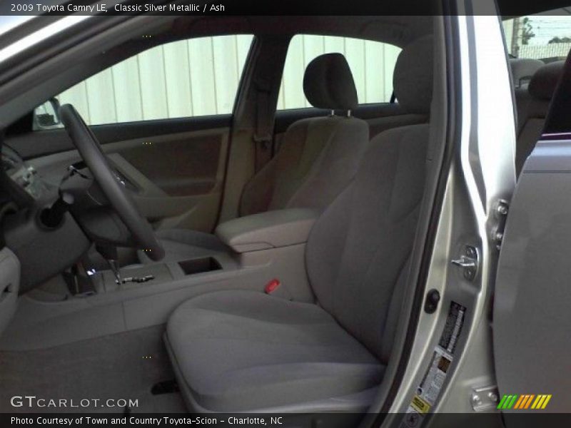 Classic Silver Metallic / Ash 2009 Toyota Camry LE