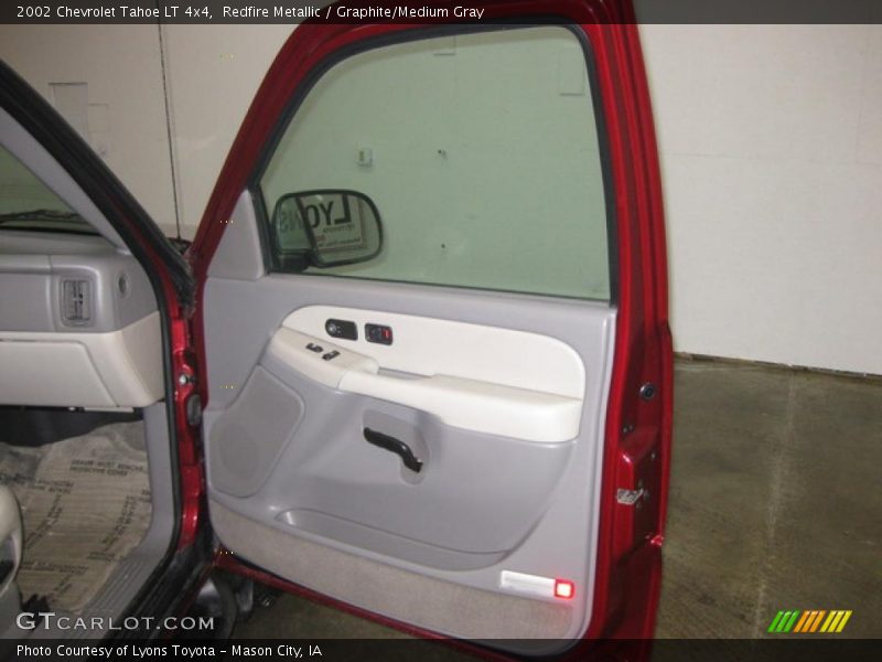 Redfire Metallic / Graphite/Medium Gray 2002 Chevrolet Tahoe LT 4x4