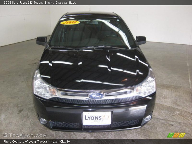 Black / Charcoal Black 2008 Ford Focus SES Sedan