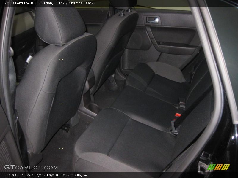 Black / Charcoal Black 2008 Ford Focus SES Sedan