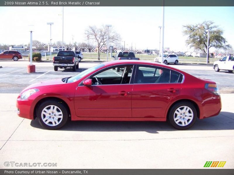 Red Brick Metallic / Charcoal 2009 Nissan Altima 2.5 S
