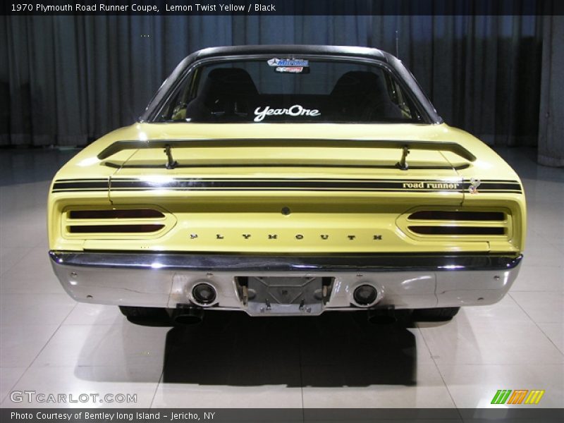 Lemon Twist Yellow / Black 1970 Plymouth Road Runner Coupe