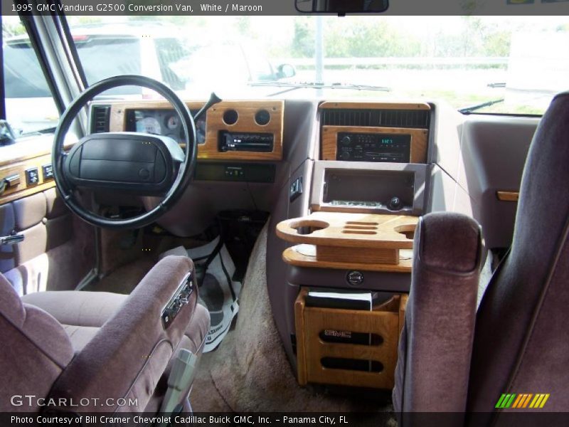 White / Maroon 1995 GMC Vandura G2500 Conversion Van