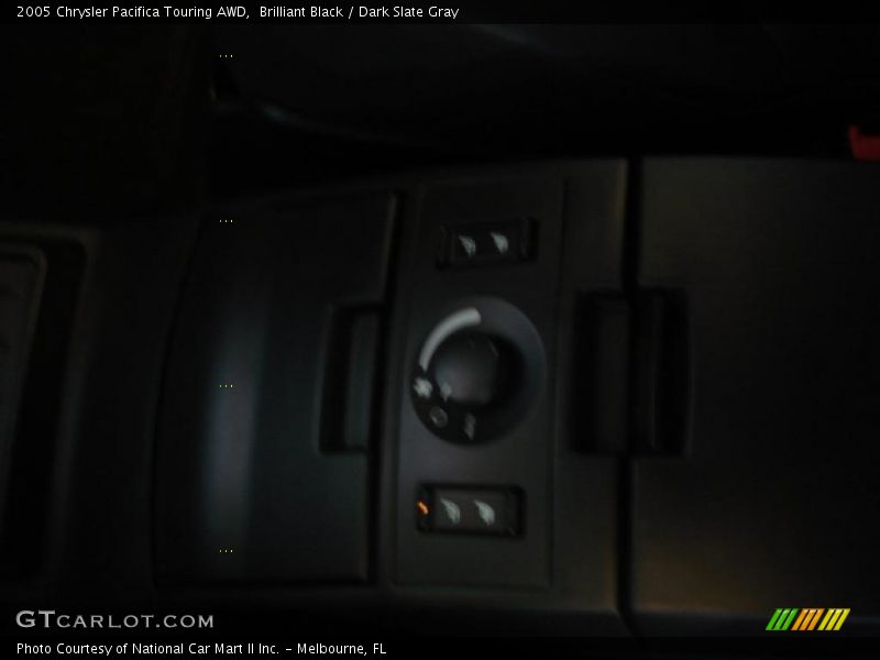 Brilliant Black / Dark Slate Gray 2005 Chrysler Pacifica Touring AWD