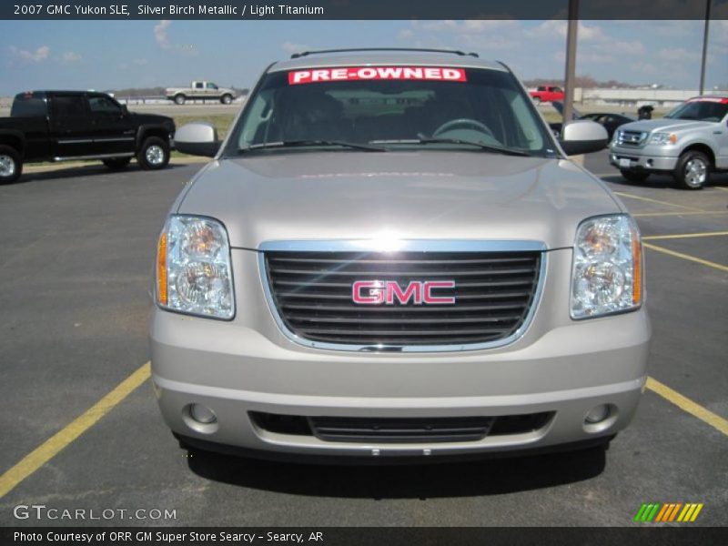 Silver Birch Metallic / Light Titanium 2007 GMC Yukon SLE